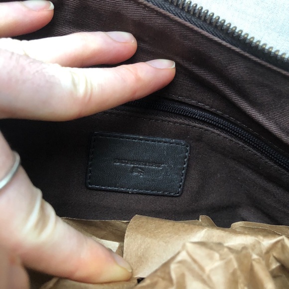 💯 Authentic Burberry Barrel Handbag - Picture 5 of 6